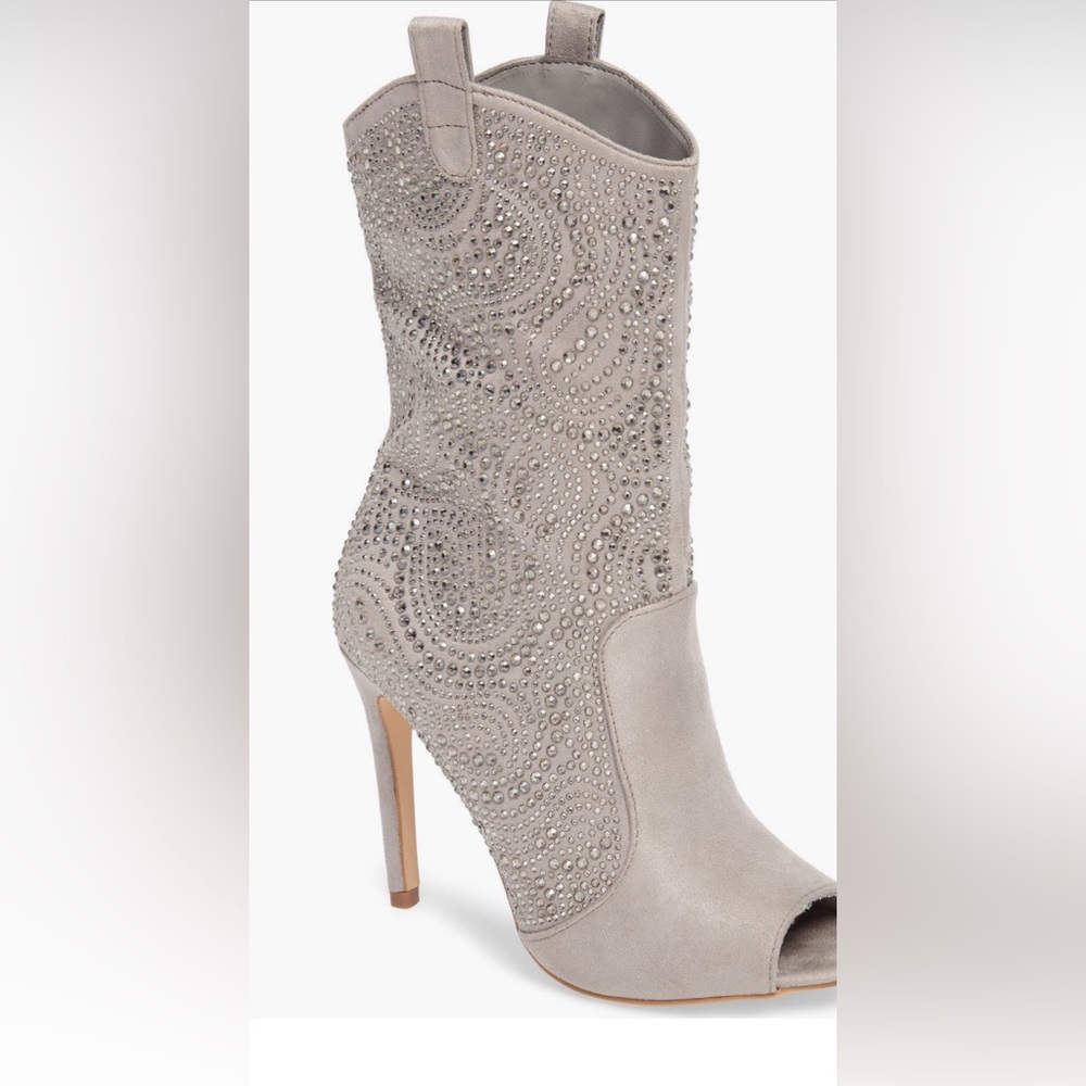 Layla and embellished boots